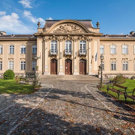 Pegazus Apartman Keszthely Luaran gambar