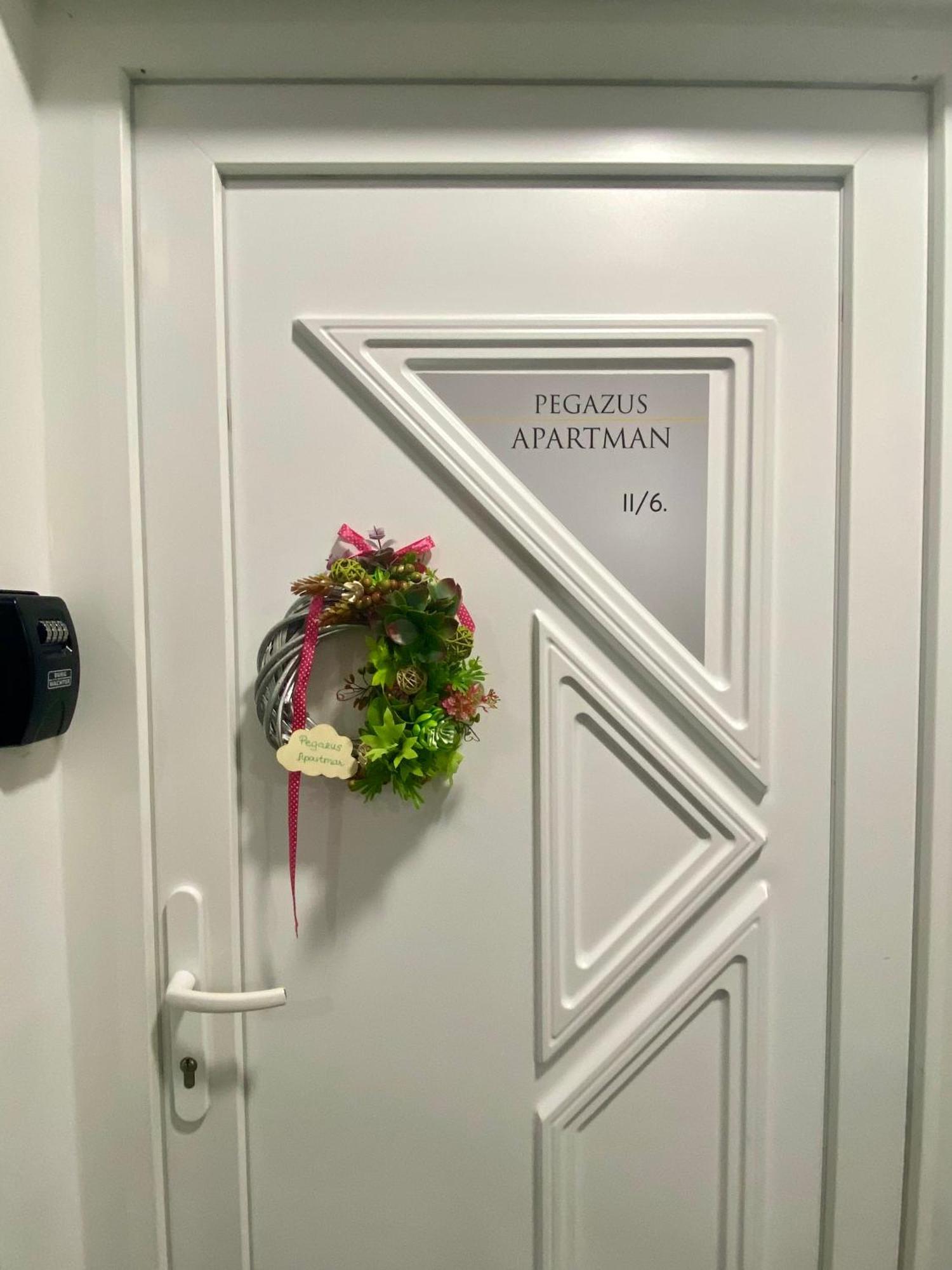 Pegazus Apartman Keszthely Luaran gambar